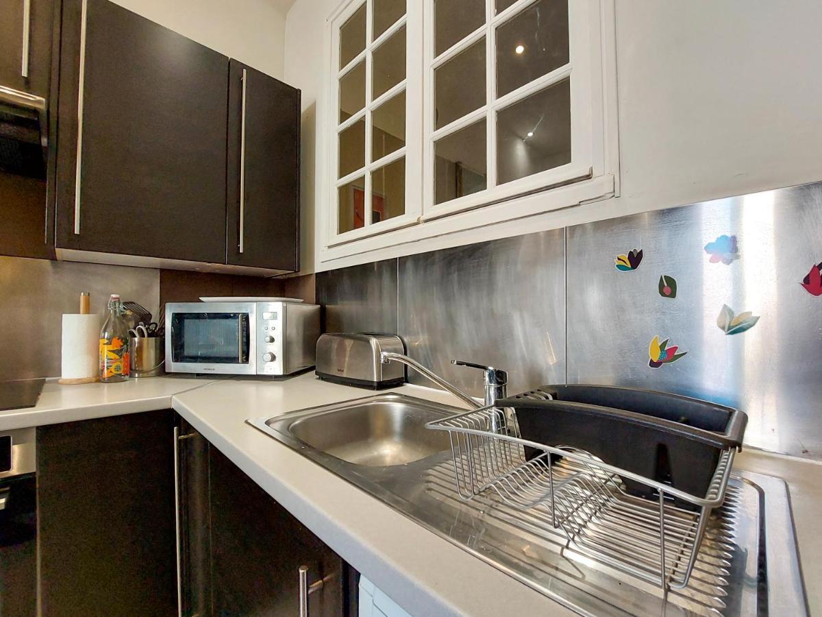 Rossetti 4 Pers Vecchia Nizza Wifi Apartment Luaran gambar
