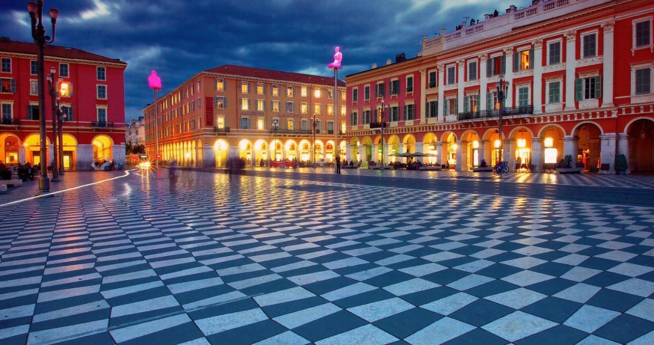 Rossetti 4 Pers Vecchia Nizza Wifi Apartment Luaran gambar
